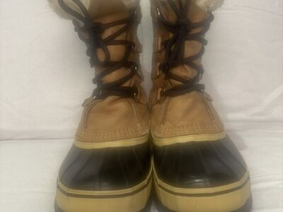 Sorel Caribou Women’s Size 6 wtrprf Winter Boots