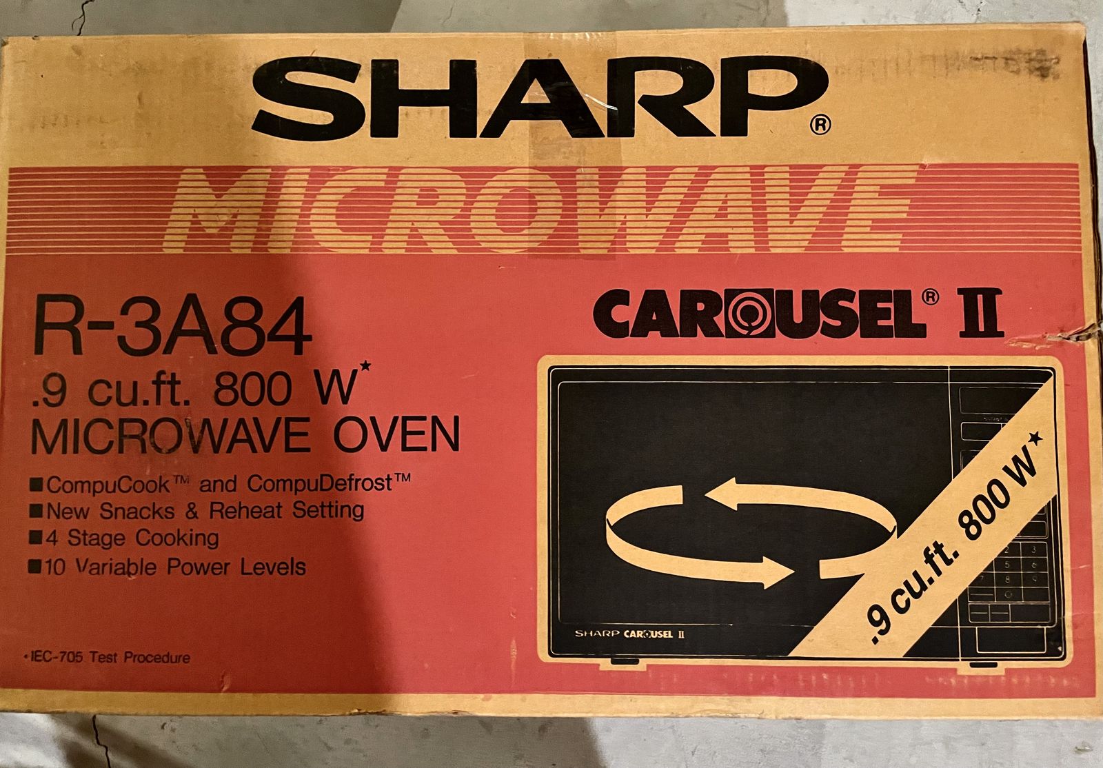 Sharp Carousel  0.9 cu.ft. 800W Countertop Microwave Oven with Original Box and Manual $20.00