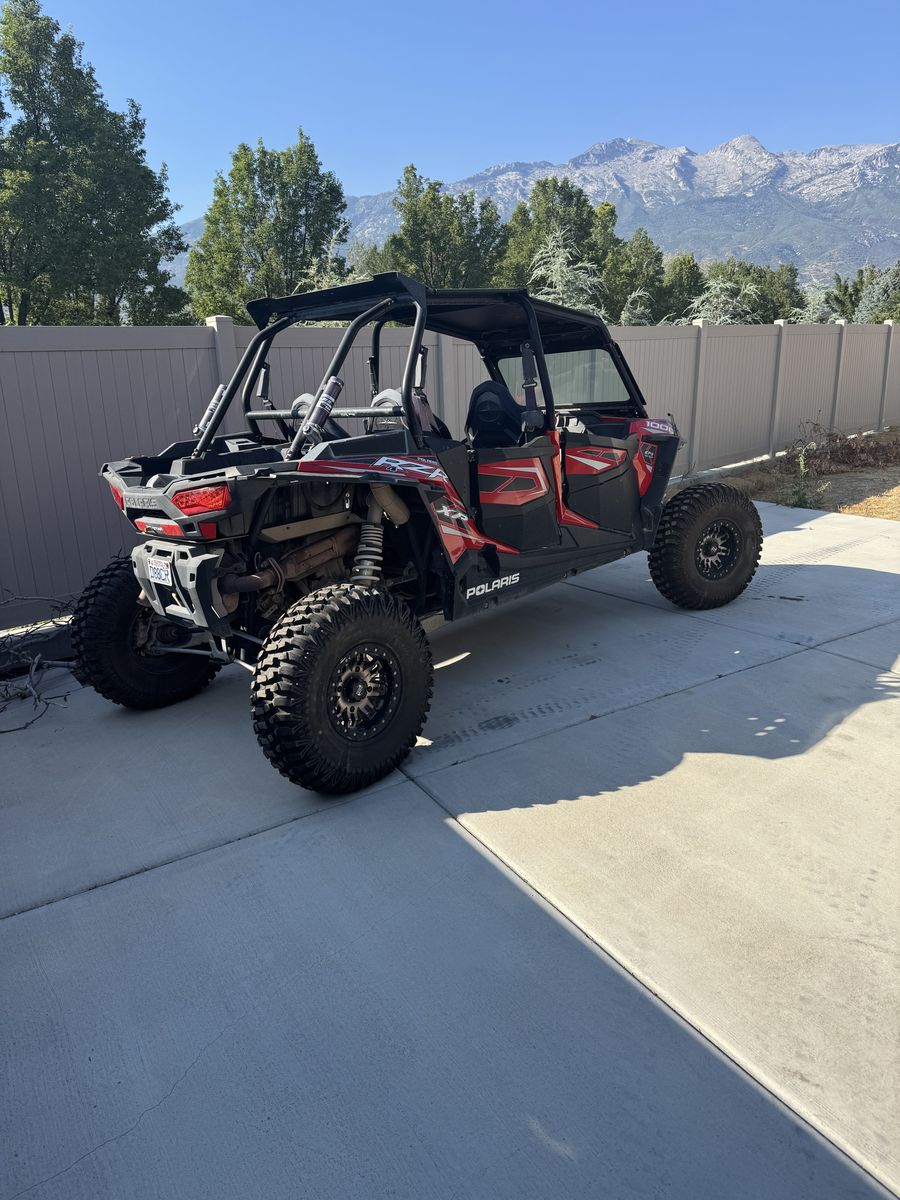 2015 Polaris RZR xp4 1000