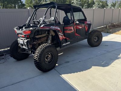 2015 Polaris RZR xp4 1000