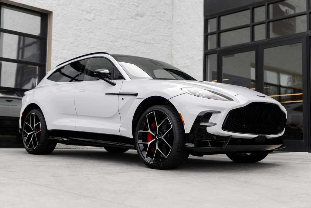 2026 ASTON MARTIN DBX S