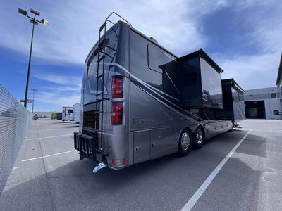 Used 2023 Thor Motor Coach Venetian F42