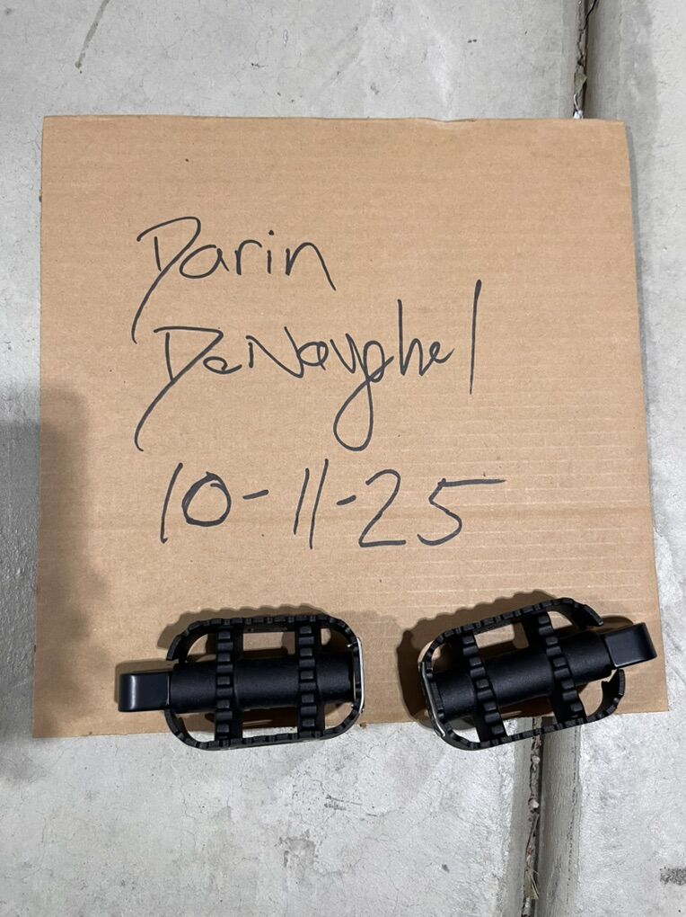 Harley Davidson Floorboard pegs