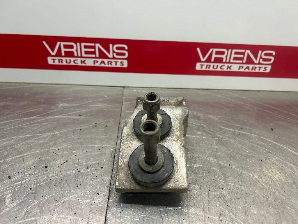 Kenworth T800 Left Bracket