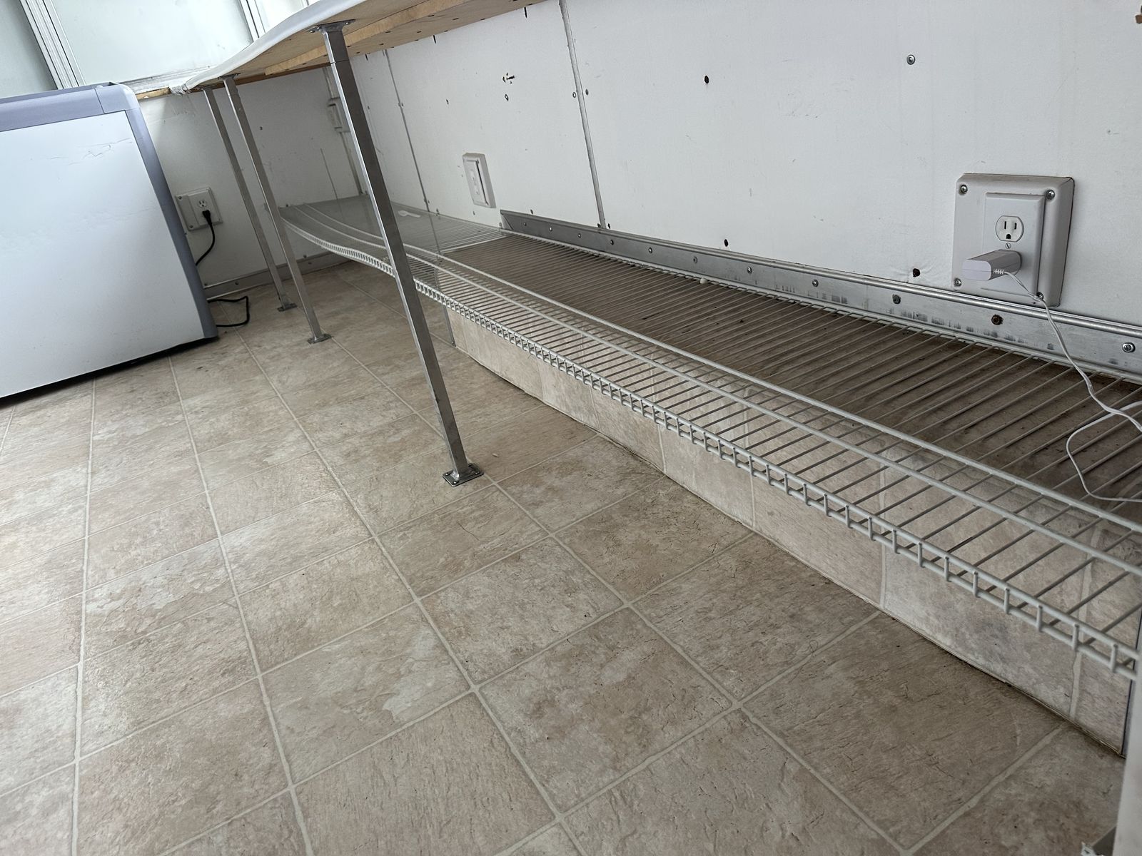 Main image 11