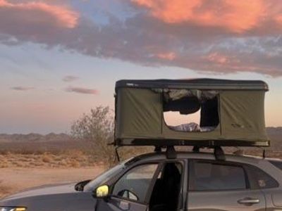Thule Basin Hard-Shell Roof Top Tent w/ Mattress - Cargo Box Functionality - Missing Ladder