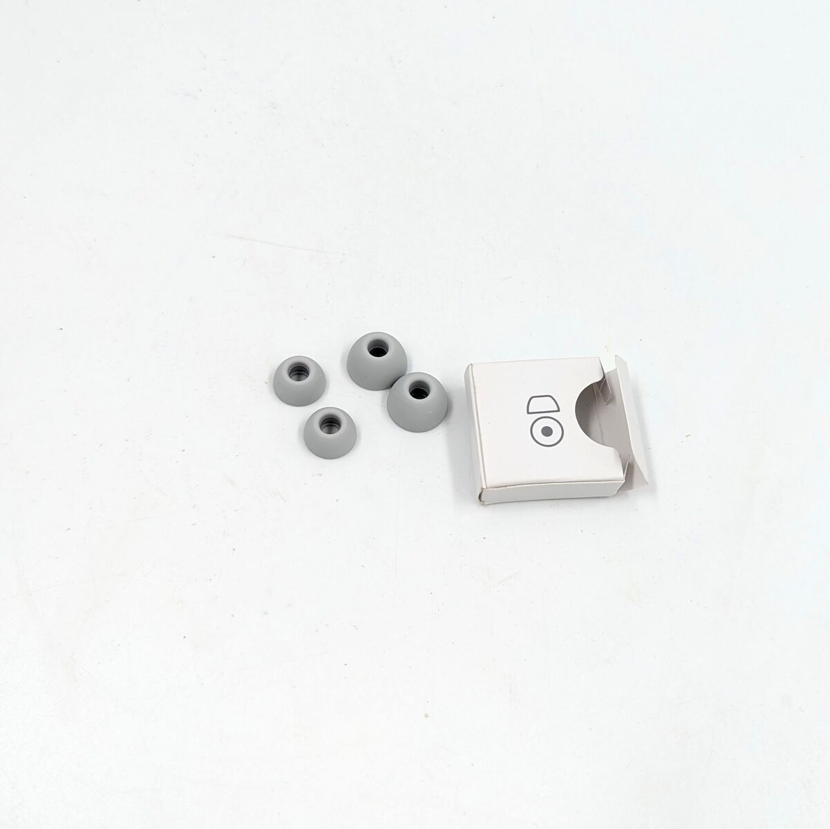 Google Pixel Bugs Large and Small Ear Pads and Inserts