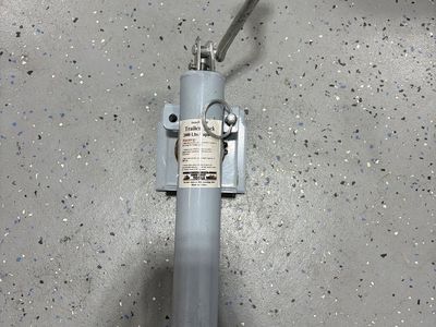 Trailer Jack 2000 lb