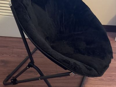 Mainstays Faux Fur Saucer™ Chair, Black + Black Frame