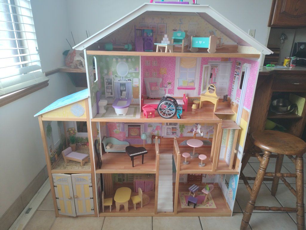 Main image 2