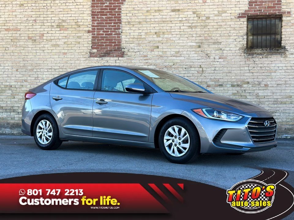 2017 HYUNDAI ELANTRA SE
