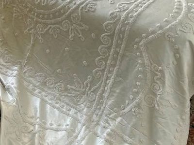 Vintage White Bedspread Excellent Condition