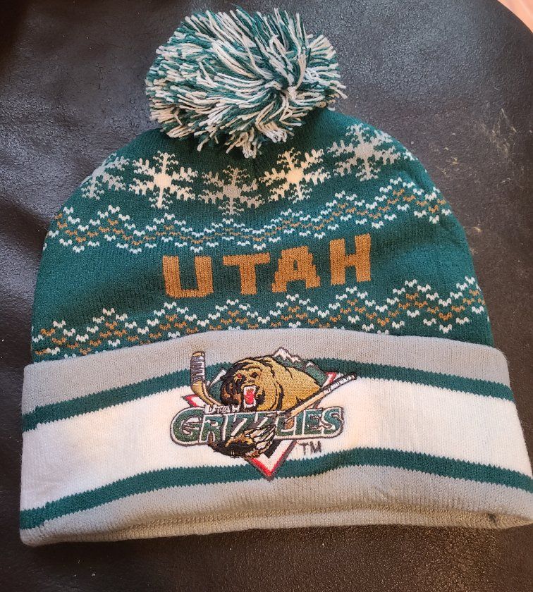 Utah Grizzlies Beanie w/ pom