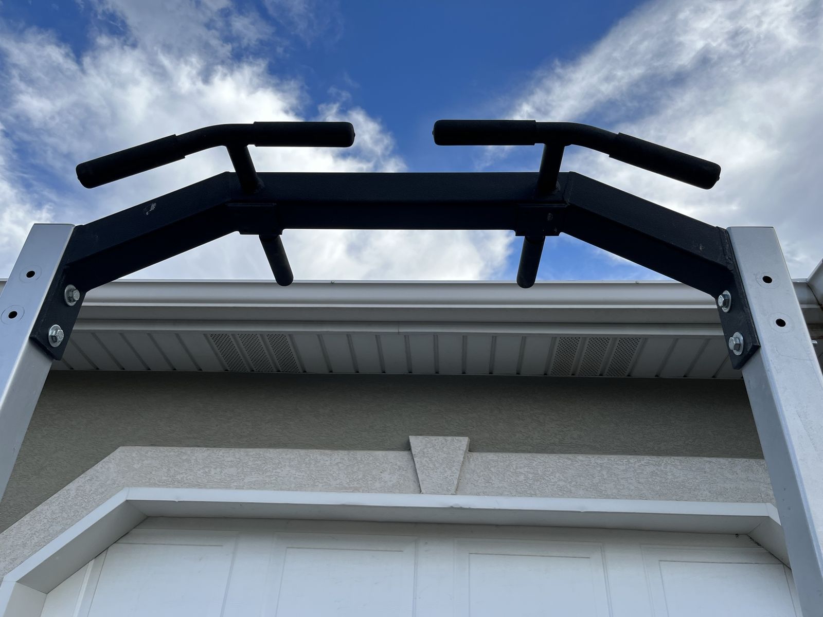 Main image 4