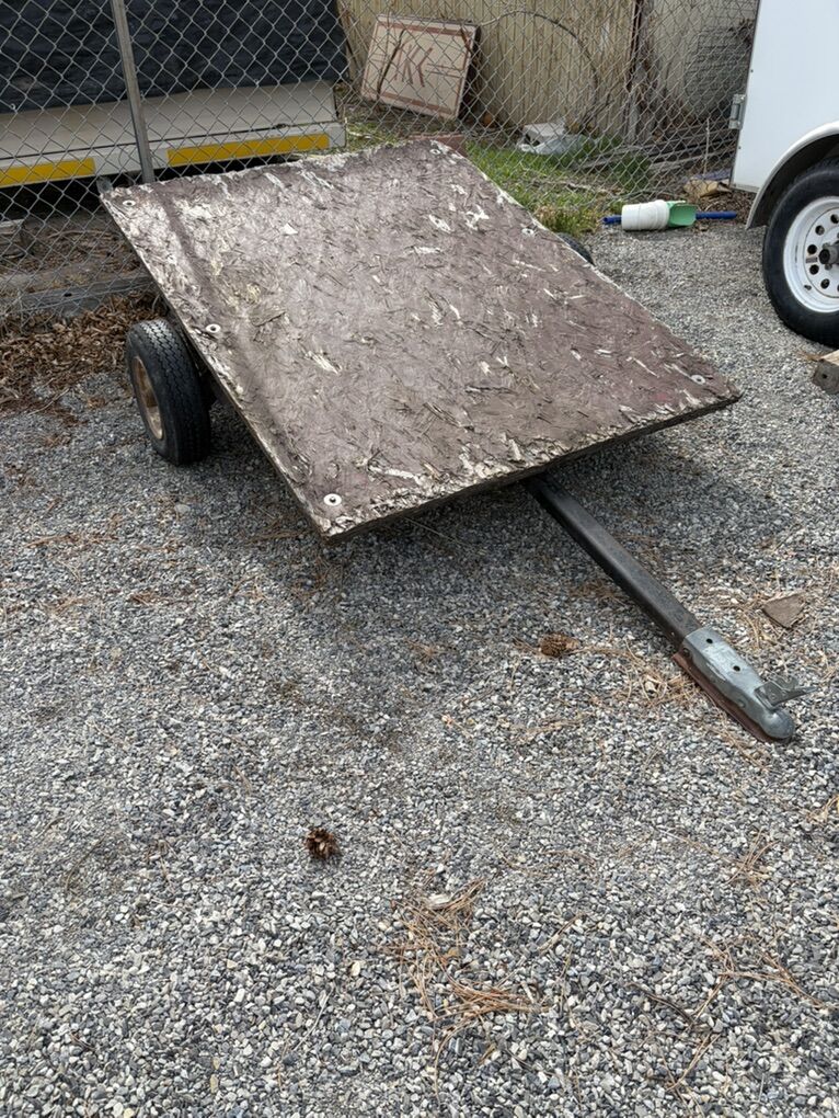 Free Little Utillity Trailer