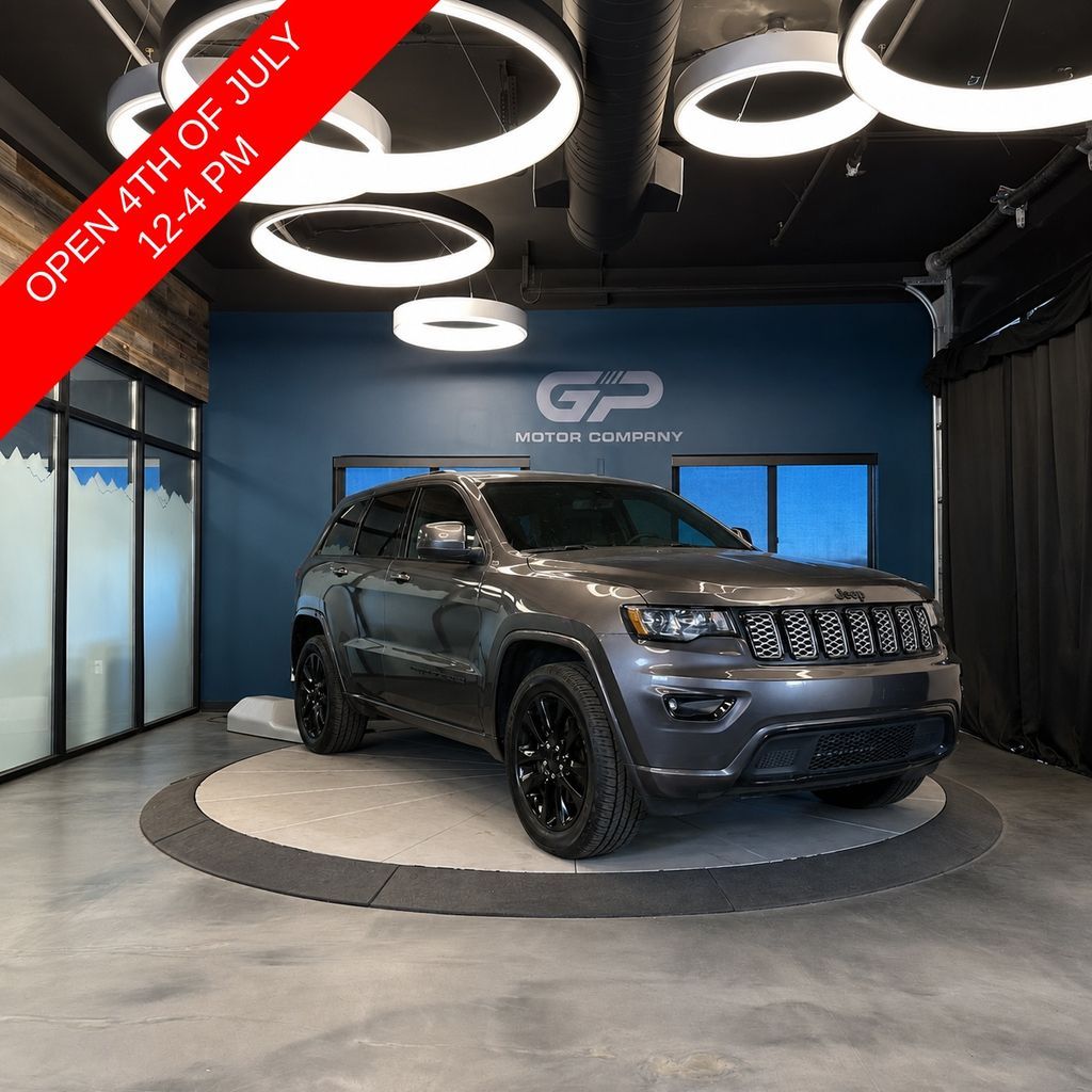 2021 Jeep Grand Cherokee Laredo X