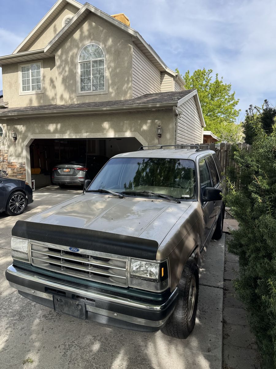 1994 Ford Explorer XLT