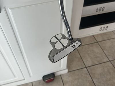 Odyssey White Hot 2 Ball Putter