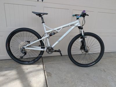 IronHorse Azure comp. 1x11, RockShox/Fox, size M