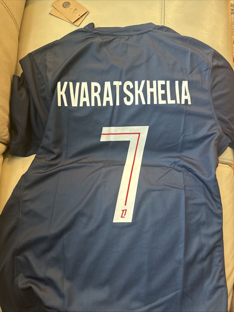 PSG home 2025 Soccer Jersey KVARATSKHELIA#7 L&XL