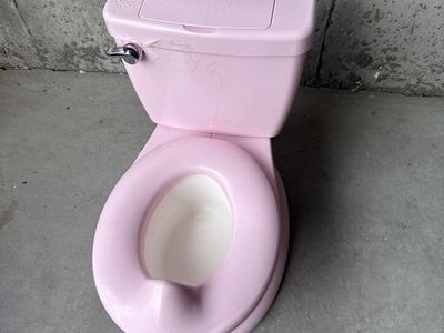 Mini toilet