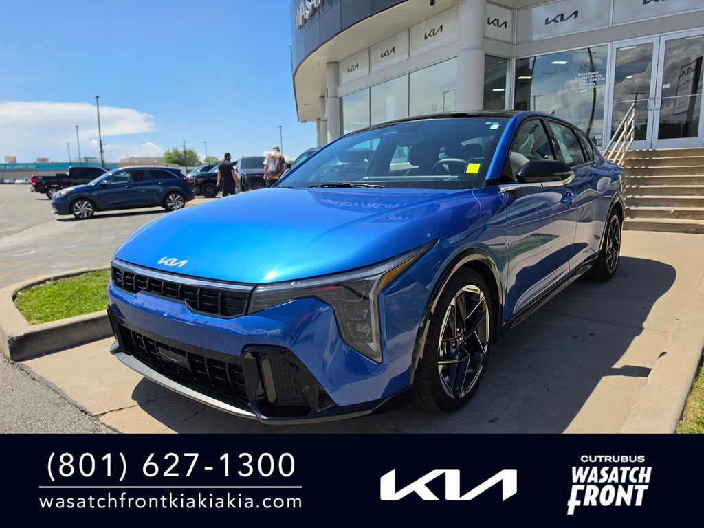 2025 Kia K4 GT-Line