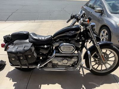 Harley Davidson hugger 883