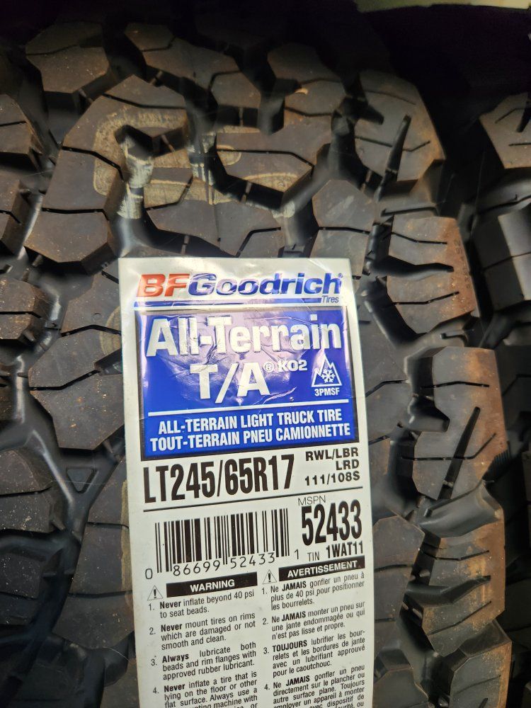 245/65r17 bfgoodrich all terrain Ko2