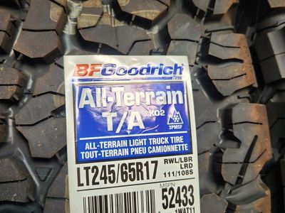 245/65r17 bfgoodrich all terrain Ko2