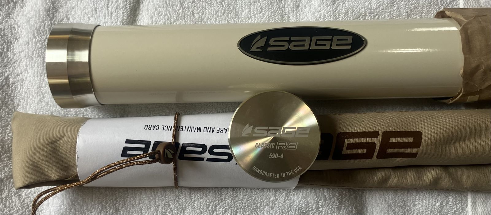Sage R8 Classic 9’ 5wt fly rod used 1 day excellent