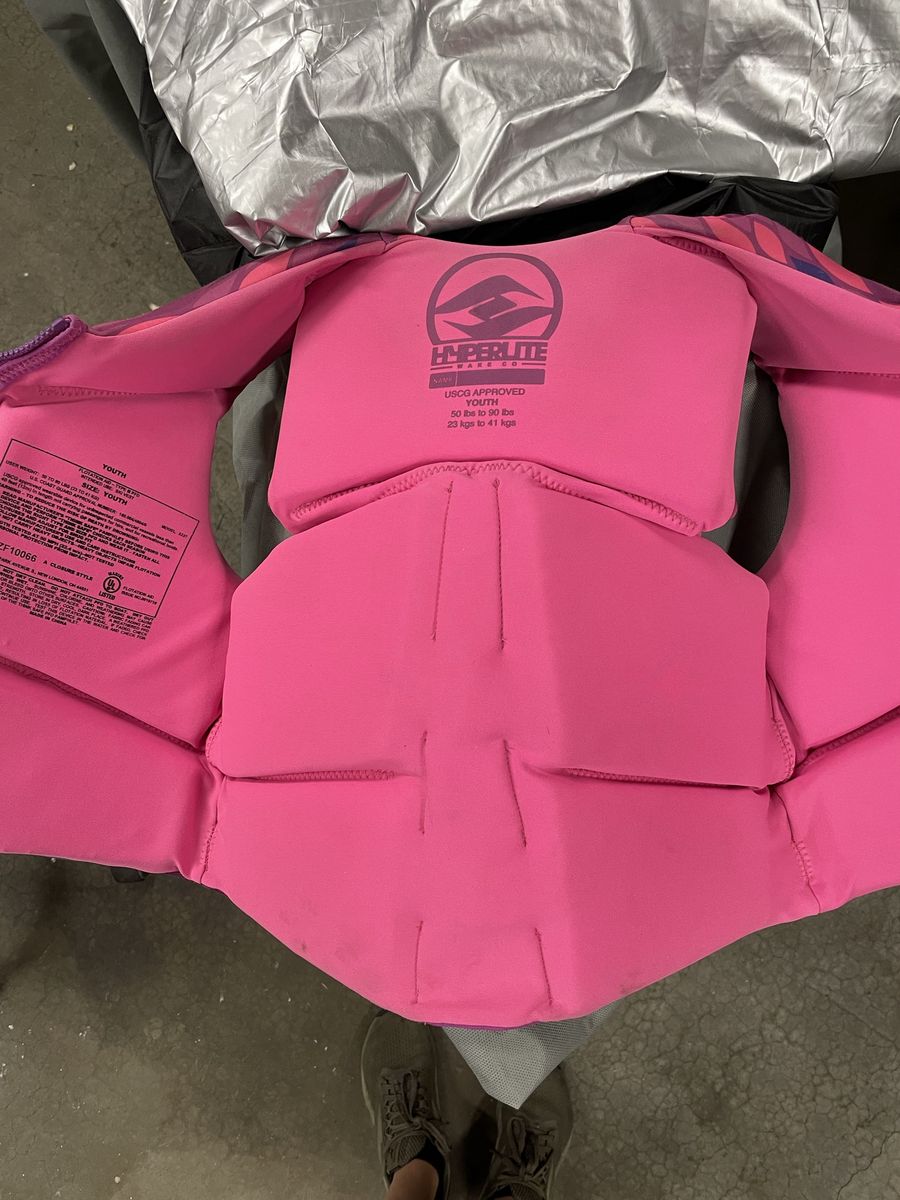 Girls youth life vest