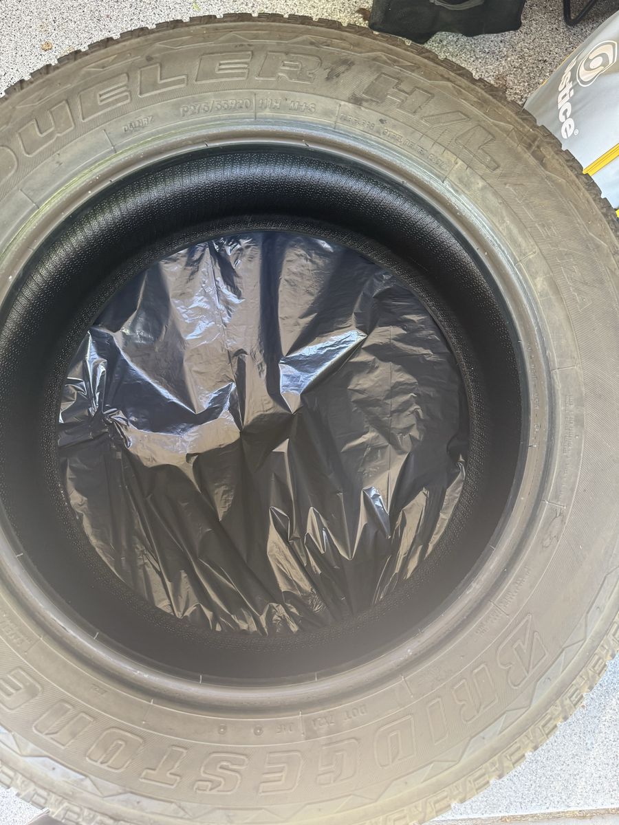 4 Bridgestone Dueler H/L 275/55 R20