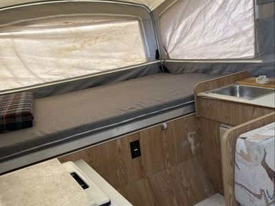Dutchmen Pop-Up Camper Travel Trailer