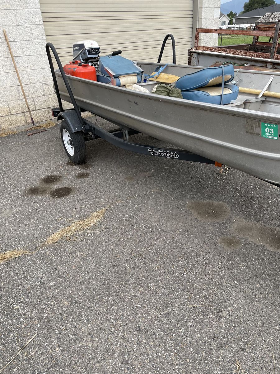 Aluminum Fishing Boat