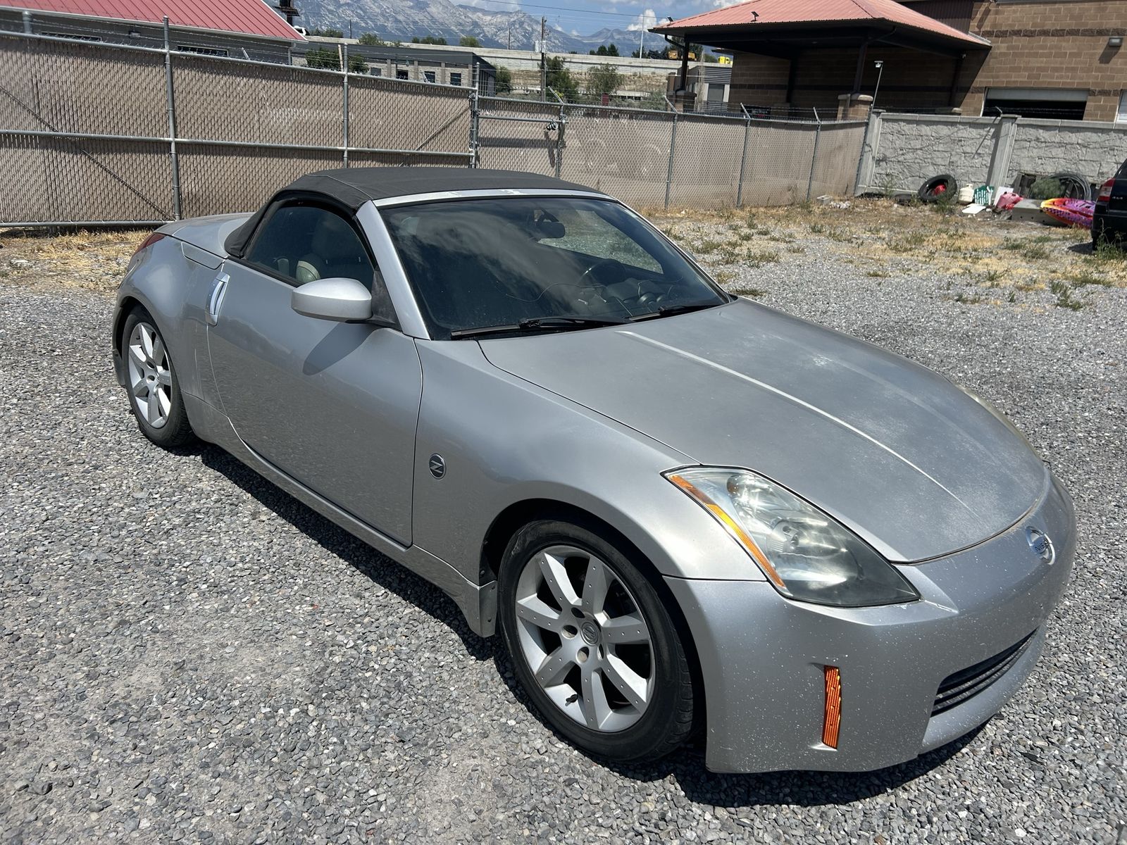 2004 Nissan 350 