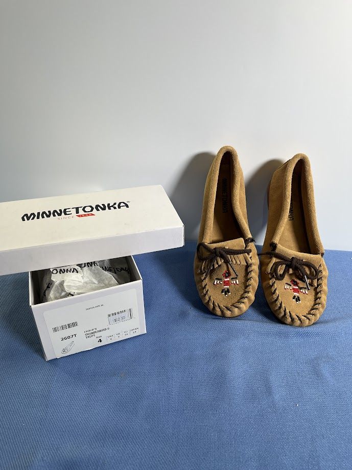 Childs Moccasins. Size 4