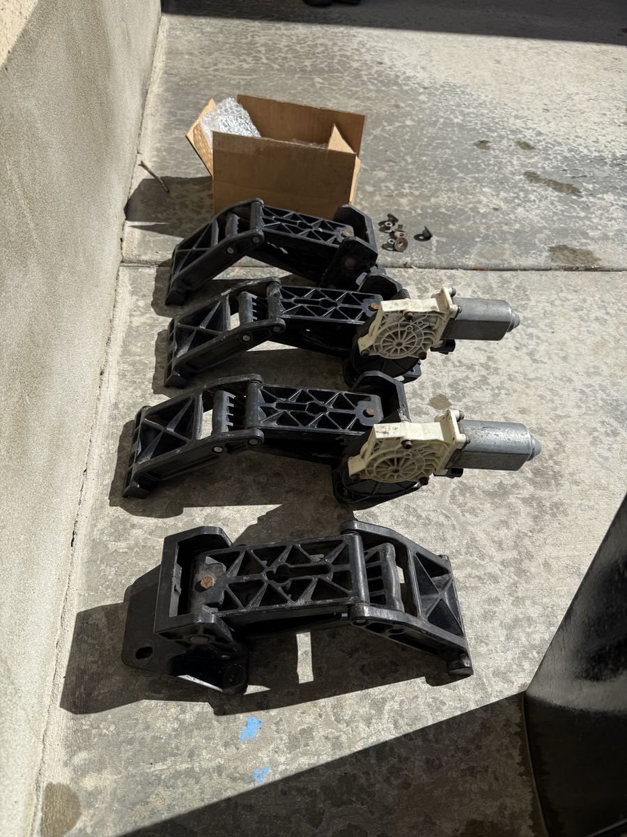 AMP Research Auto running boards