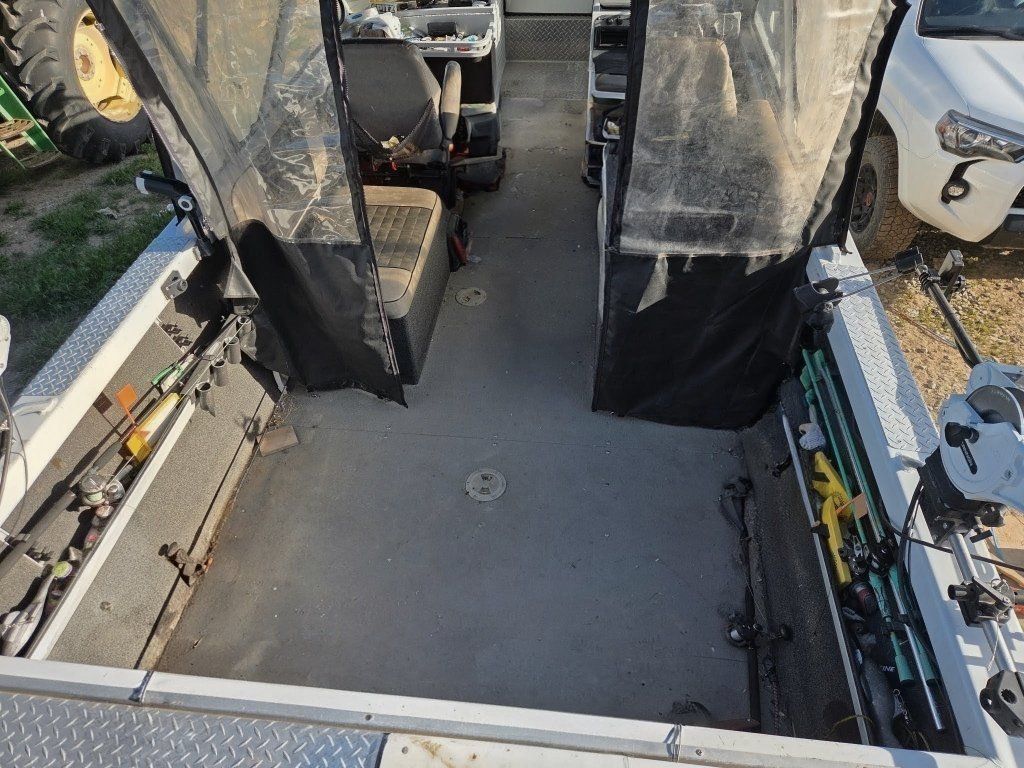 Main image 7
