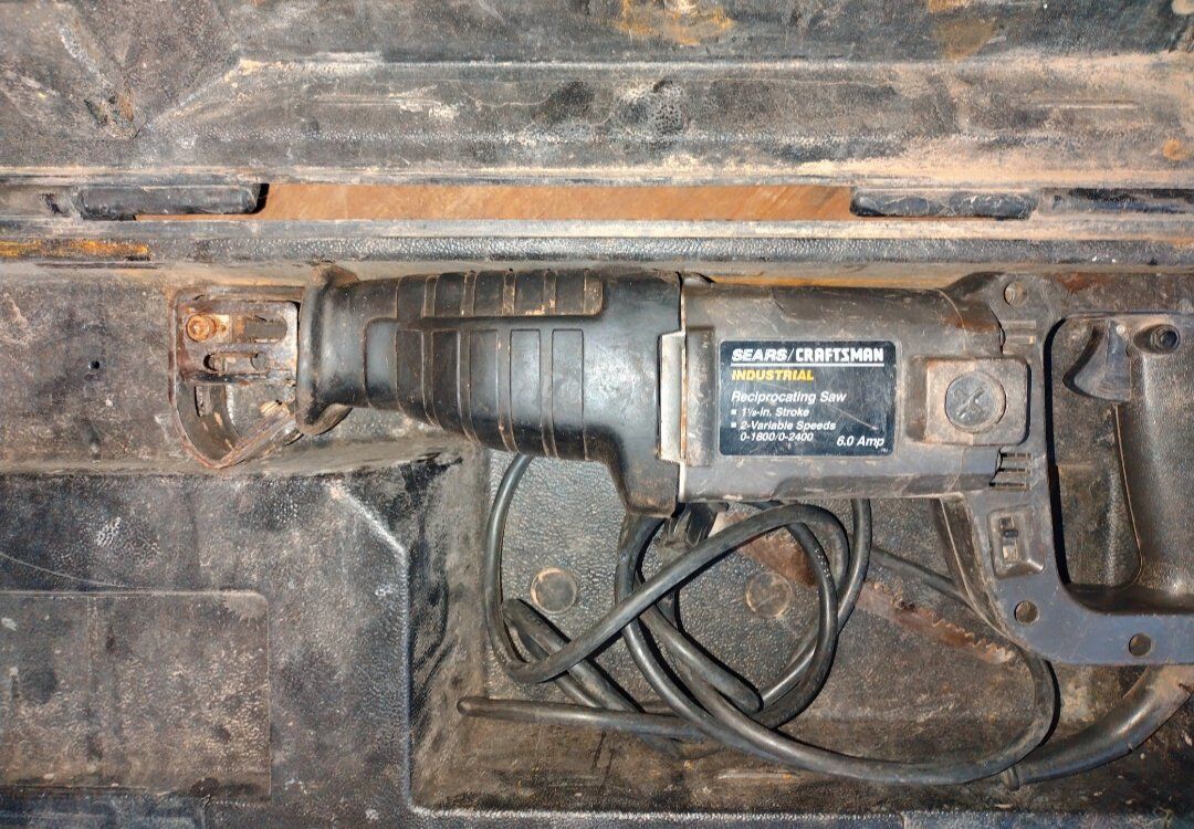 Sears Craftsman Reciprocating Saw Corded 2-vs 6 Am