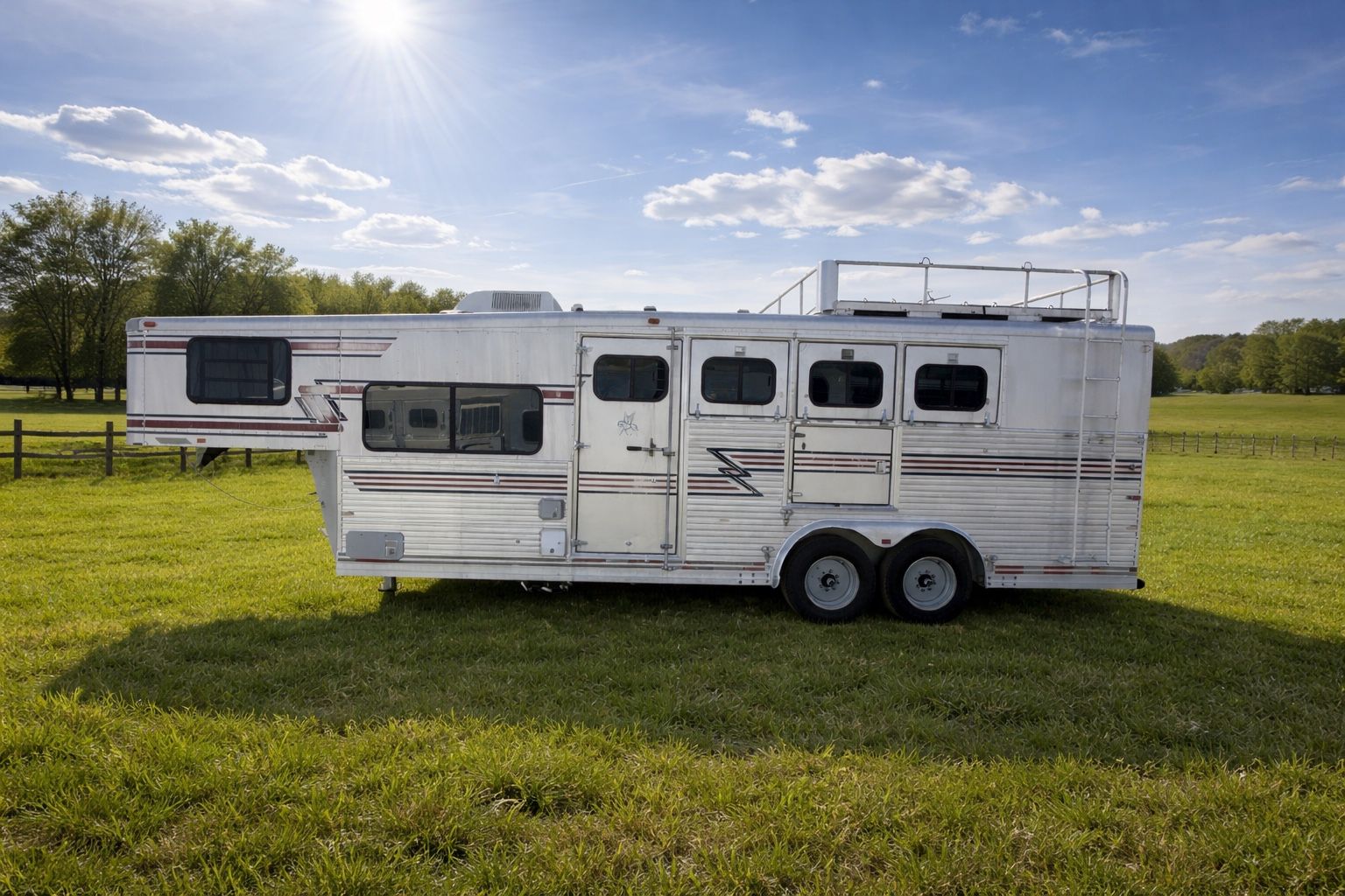 1995 Sundowner 4 Horse LQ