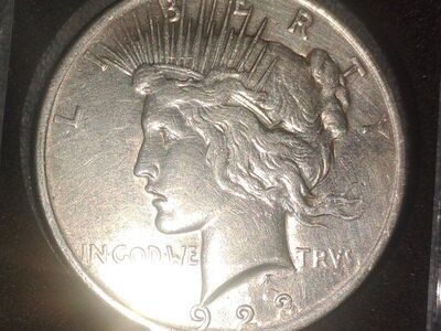 1923 Morgan Peace Dollar (Error)