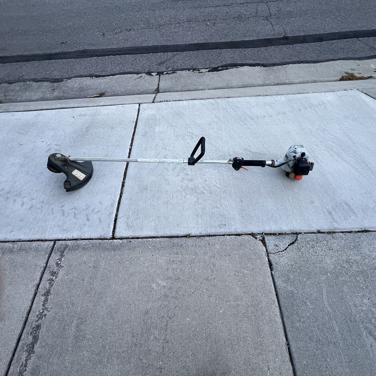 Echo SRM-2400 Gas Trimmer & Brush Cutter