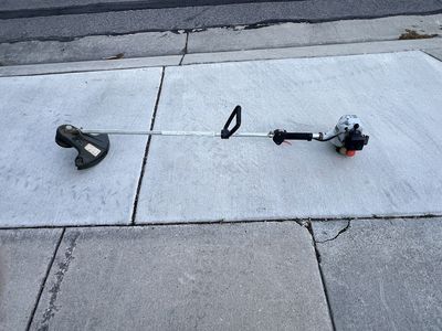 Echo SRM-2400 Gas Trimmer & Brush Cutter