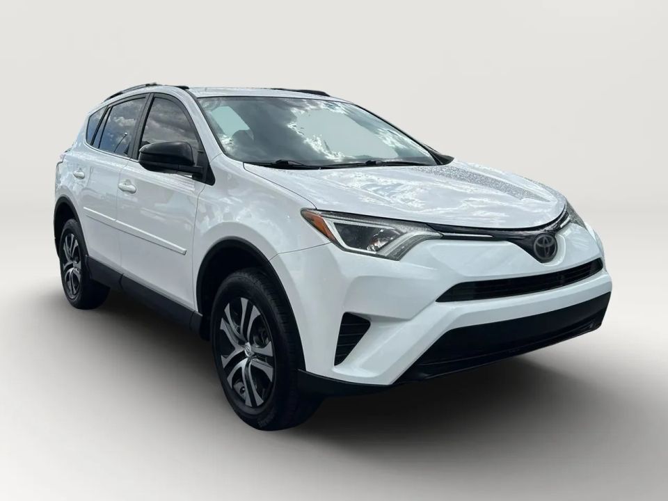 2017 Toyota RAV4 LE