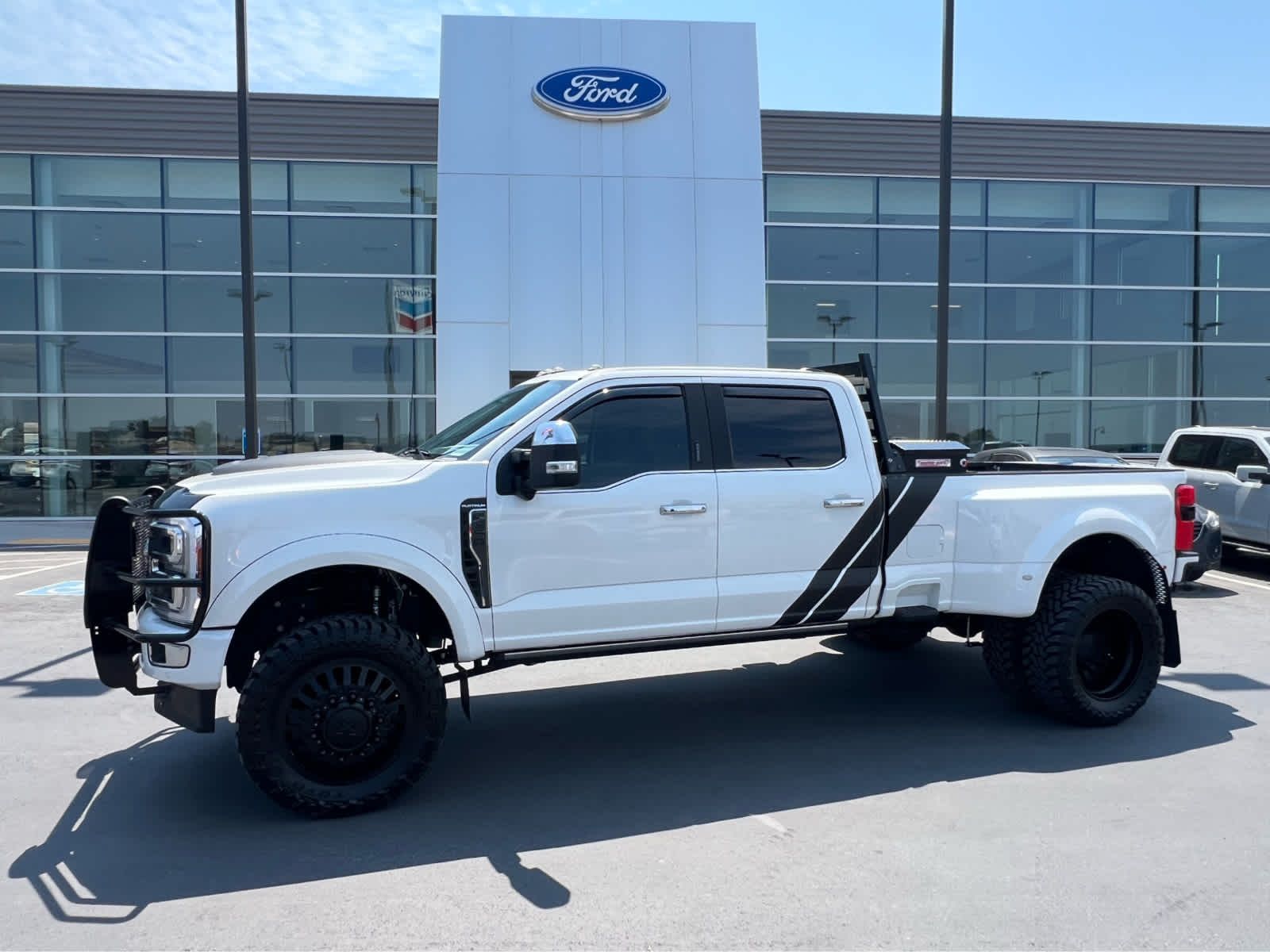2024 Ford F-350 Platinum