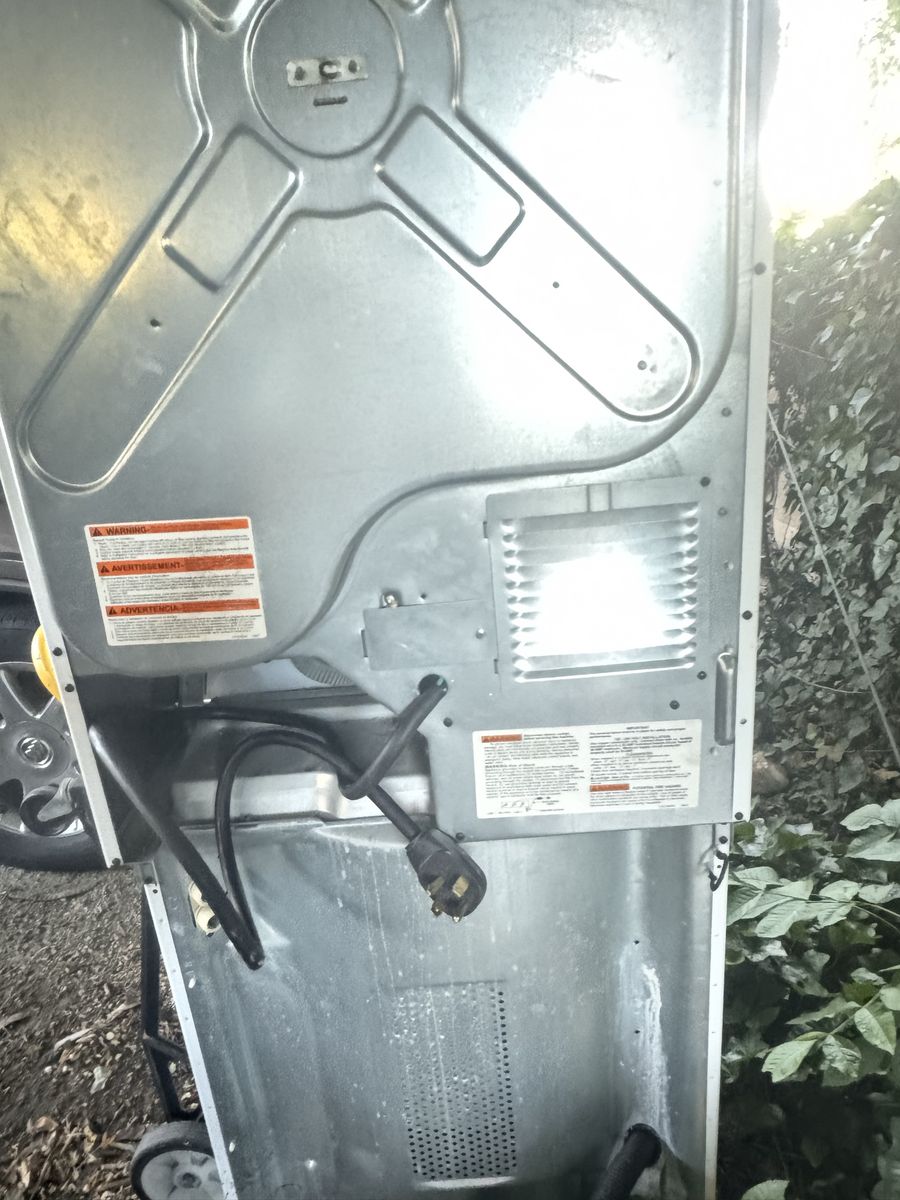 Main image 6