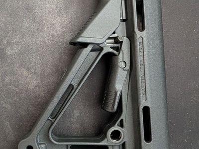 Magpul CTR black stock