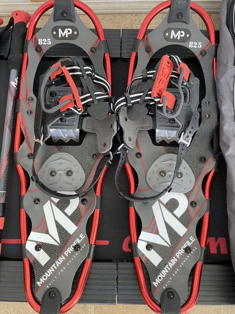 Mountain Profile Snow Shoes Set