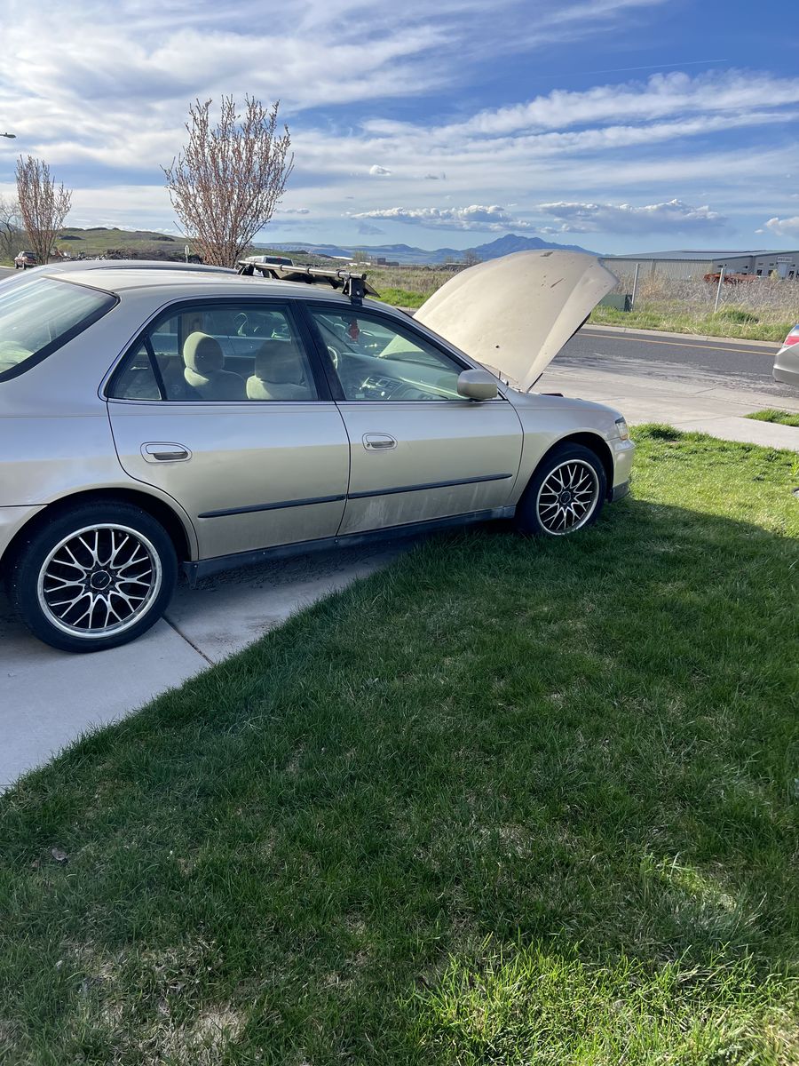 Honda accord 2000 automatic