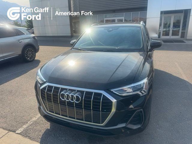 2023 Audi Q3 quattro S line Premium 45 TFSI
